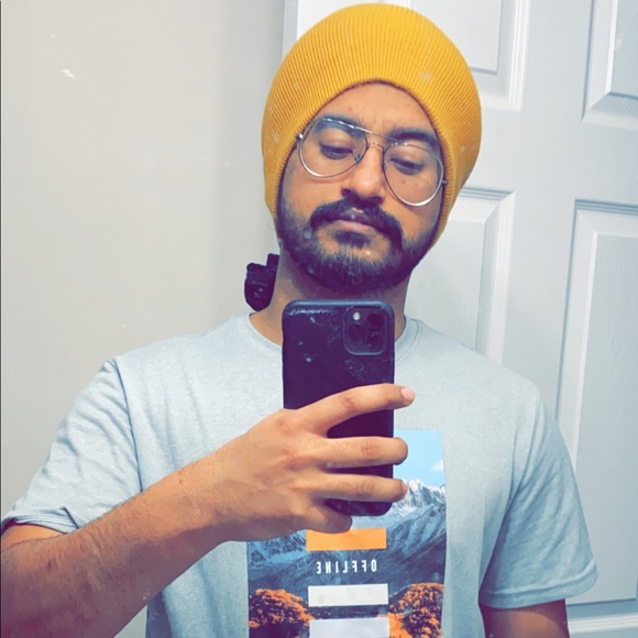 Meet your Posher, Ravneet - Picture 1 of 1